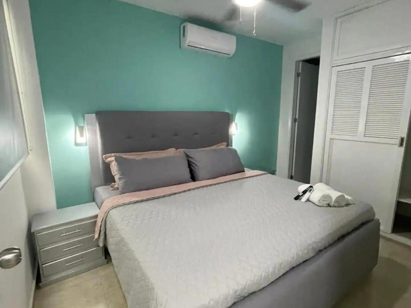 Miami - Luxury Hotel 3*