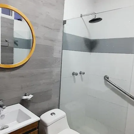 Miami - Luxury Hotel 3*